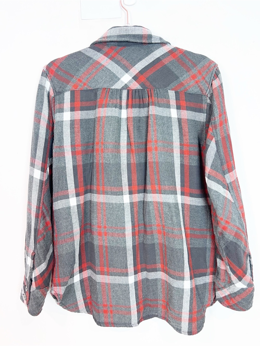 CABI TAVERN SHIRT GRAY RED WHITE PLAID BUTTON FRONT SHACKETT STYLE 4164 MEDIUM - Picture 4 of 4